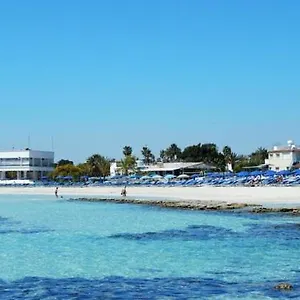 Tsokkos Paradise Village Station touristique